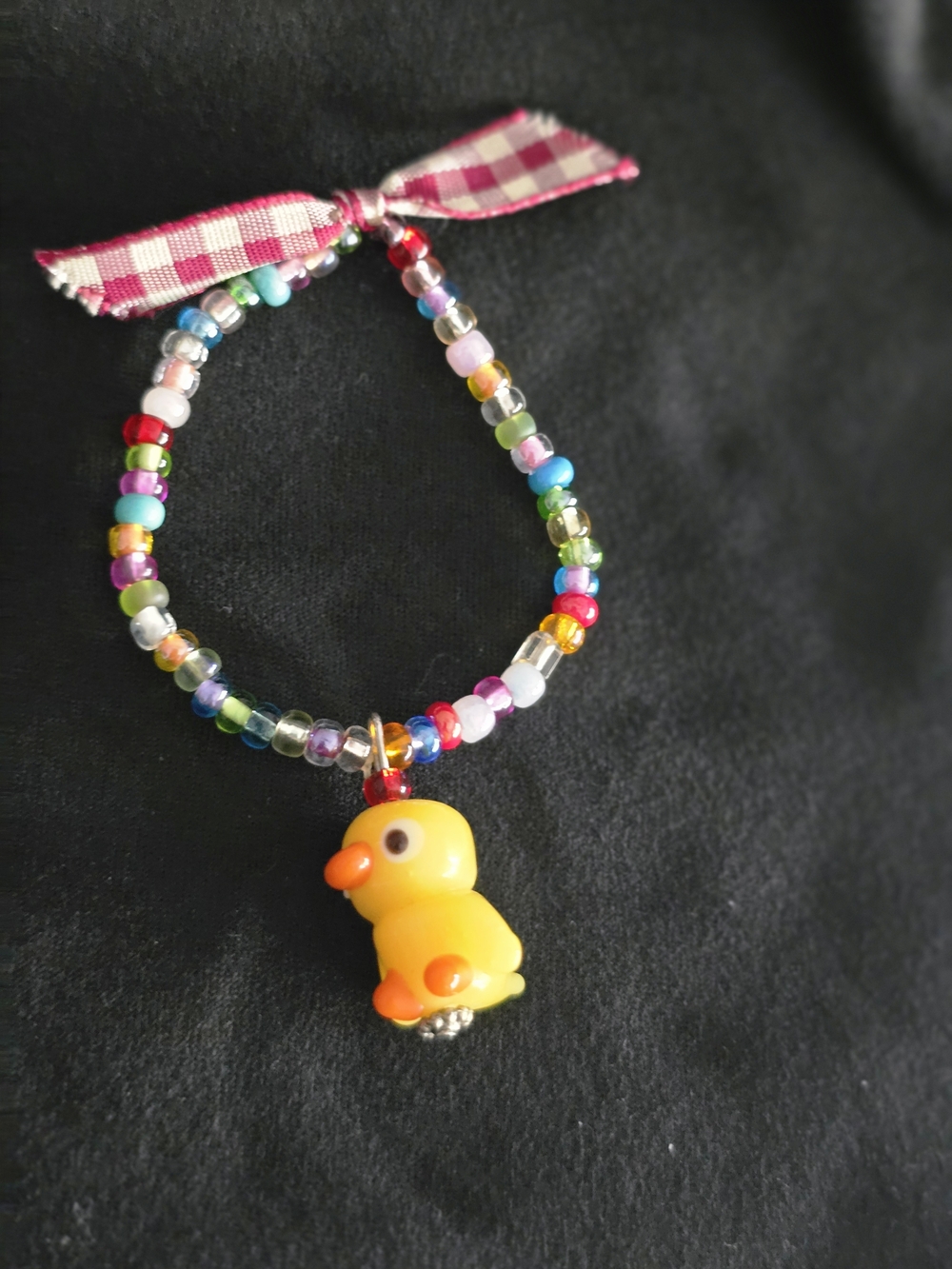 💚 Charm Bracelet - Whimsical Beaded Duck Bracelet - 5.5"
